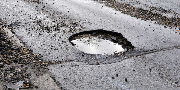 avoid-potholes